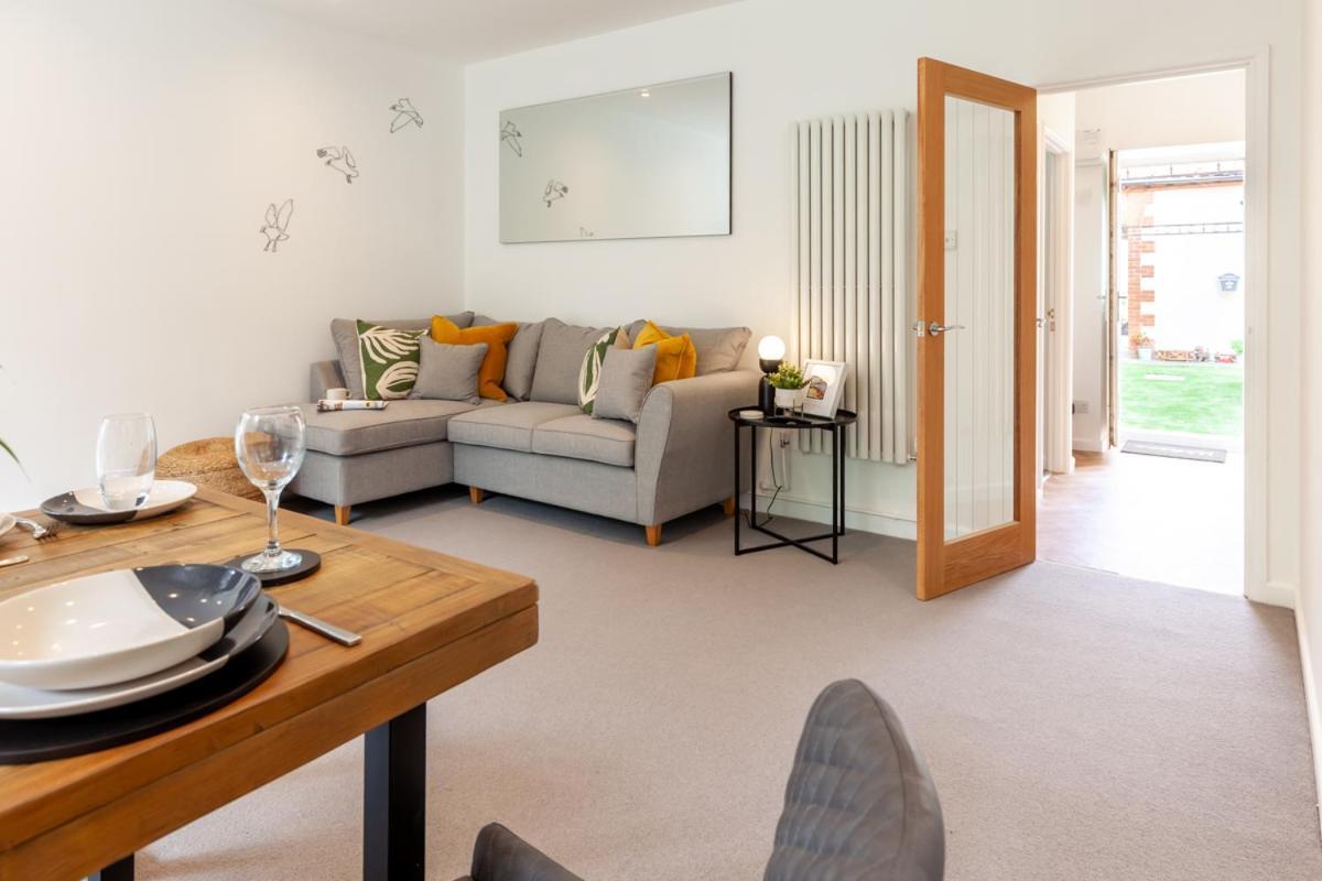 No 5 Highwayman - Norfolk Agency Apartment *